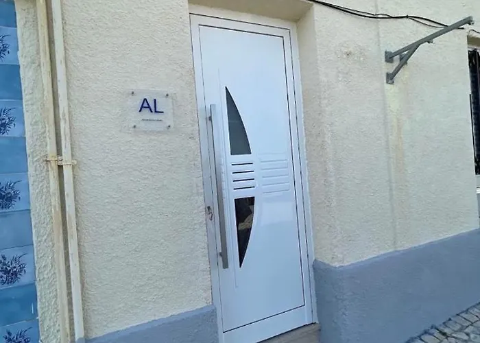 Casa Miradouro * נאזרה